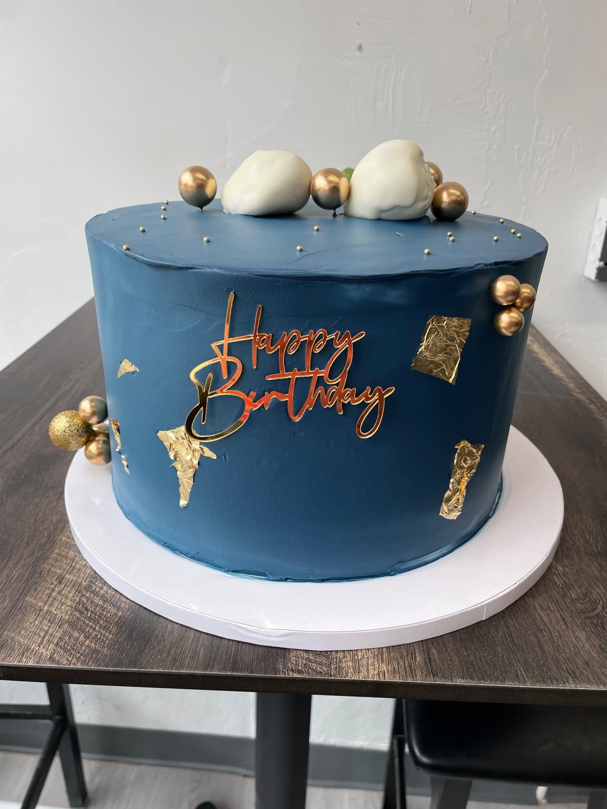 Custom cake made by Eli's Sweet Bakery